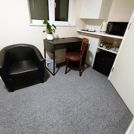 Osney Hazel Studio - Self Contained Studio Flat Oxford Eksteriør bilde